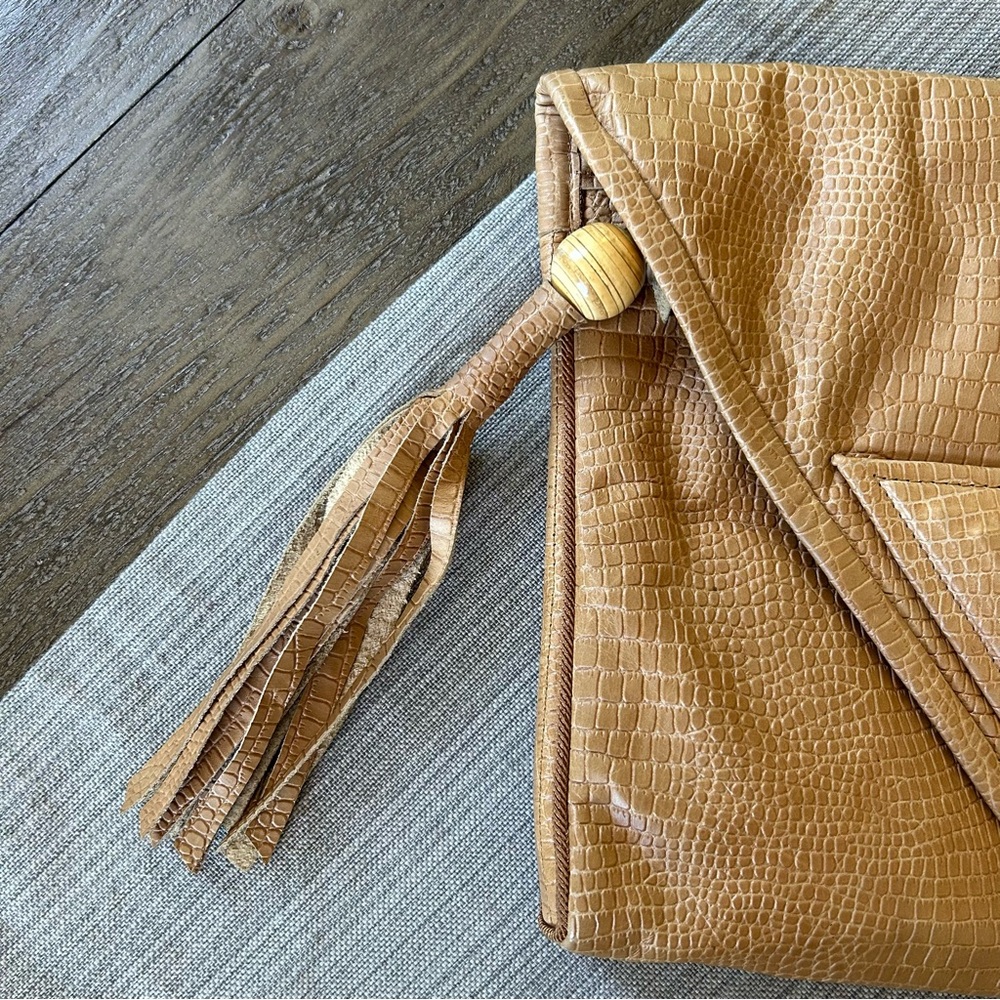 Lisandro Sarasola Vintage Leather Croc Embossed Foldover Clutch with Tassel - Picture 3 of 16